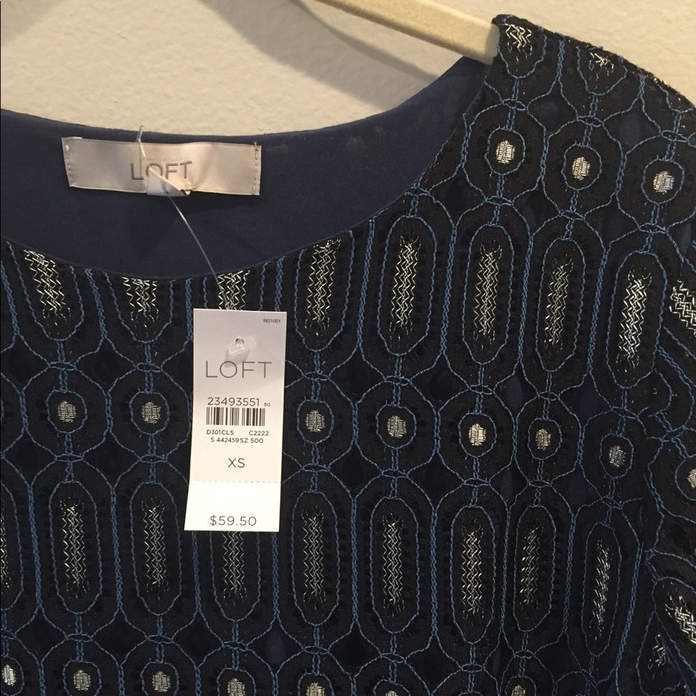 LOFT Lace Top - Picture 5 of 7
